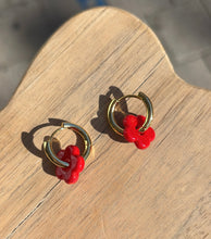 Load image into Gallery viewer, Mini Flower Hoops
